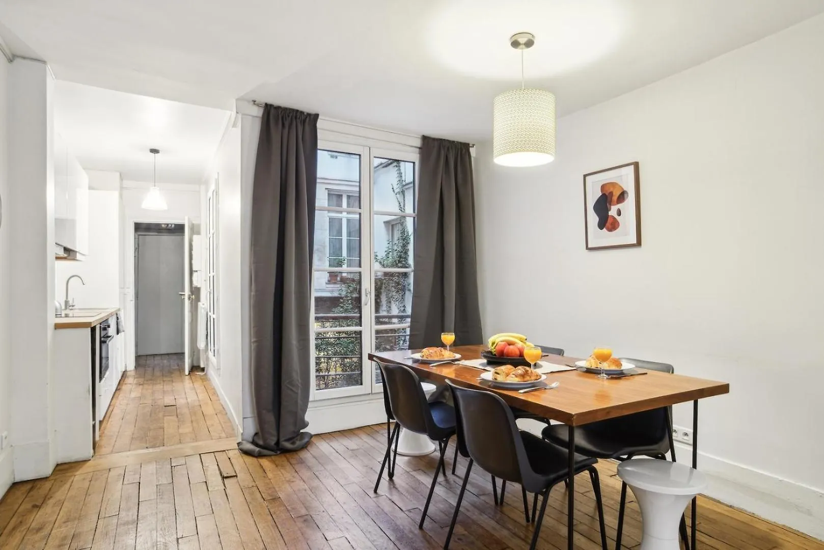 Bnbnook - Cozy 1Br By Louvre, Opera, & Le Marais باريس 0*,  فرنسا
